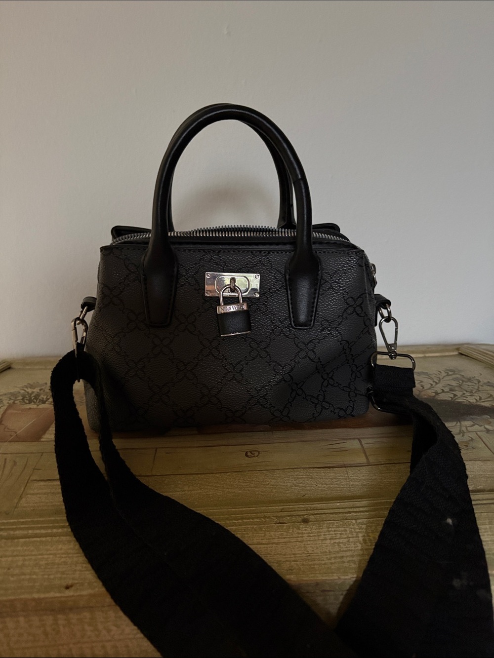 Nine West cross body bag
